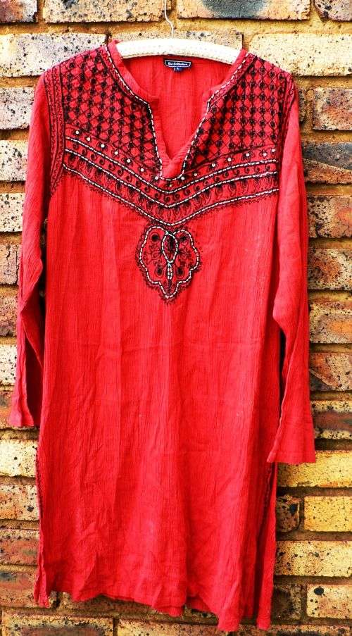 Vintage Rio Collection long Indian boho tunic top with embroidery and beads - Size L