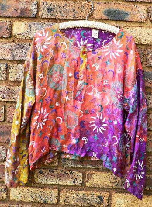 Katmandu hippie boho top with long sleeves - Free size