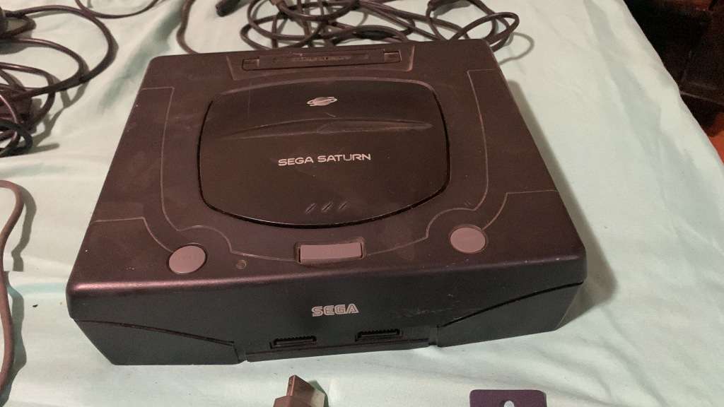 Sega Saturn with 2 controllers and need 4 speed