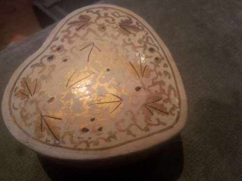 small heart trinket box