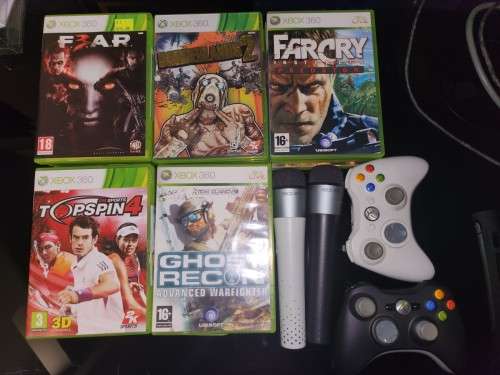 Xbox 360 + 17 Games + Karaoke