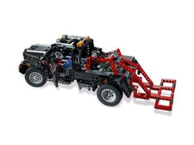 Lego Technic 9395 Pick-Up Tow Truck  (2012)