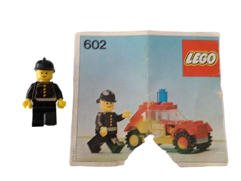 LEGO 602 Fire Chief`s Car and LEGO 600-2 LEGO Police Car