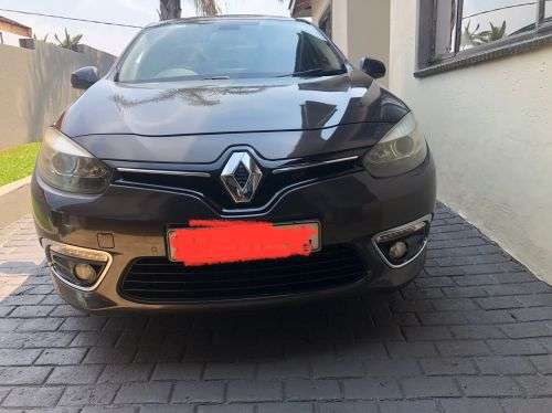 RENAULT FLUENCE PRIVILEGE 2.0L 2013 MODEL