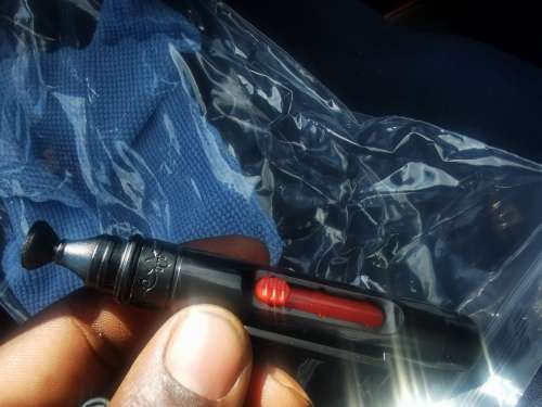 Lens cleaner and cloth