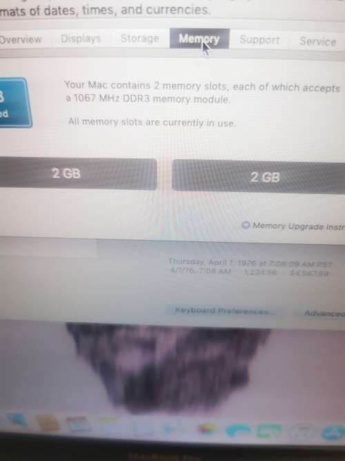 Mac book pro 13 2017 4G RAM 250 G