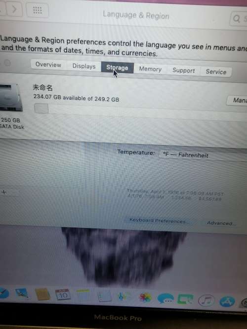 Mac book pro 13 2017 4G RAM 250 G