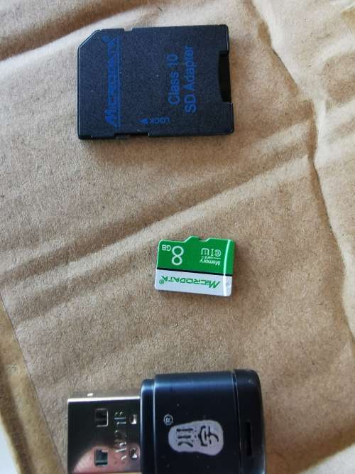 8GB SD card with 2 adapter including card reader