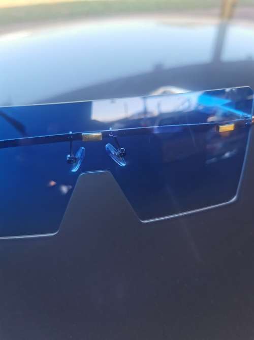 Ladies fashion sunglasses