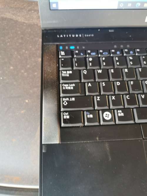 Dell E6410 4G ram 250HDD 14.1 inch