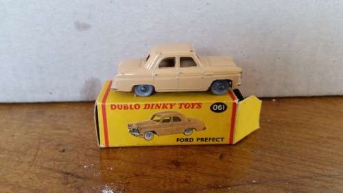 Dinky Dublo # 061 - Ford Prefect
