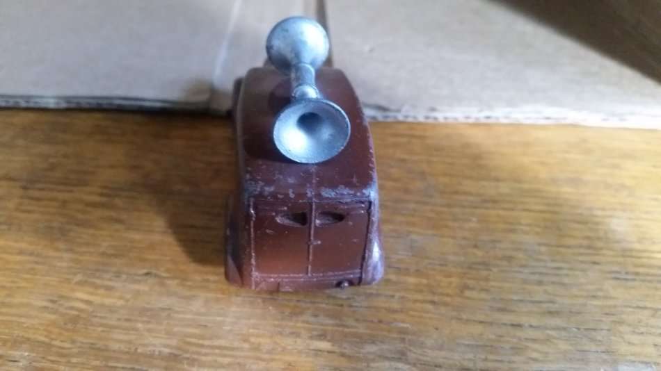 Dinky #34c Loudspeaker Van