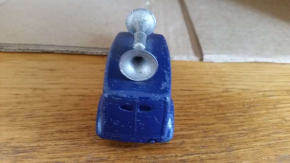 Dinky #34c Loudspeaker Van