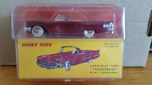 Atlas Dinky #555 Ford Thunderbird