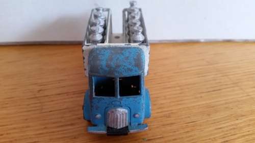 French Dinky #25o Ford Milk Truck