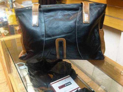 100% Genuine Leather Ladies Handbags