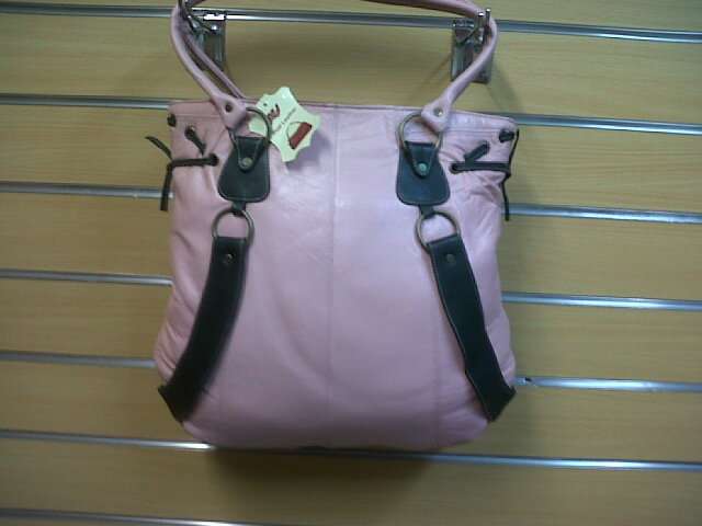 100 % GENUINE LEATHER HAND BAG ON SALE !! Was 199 Now 149!!