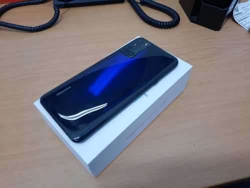 Stunning Hisense H50 Infinity 6.81 O-INFINTY Display