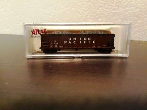 N Scale Atlas 90 Ton Hopper - Union Pacific #18440
