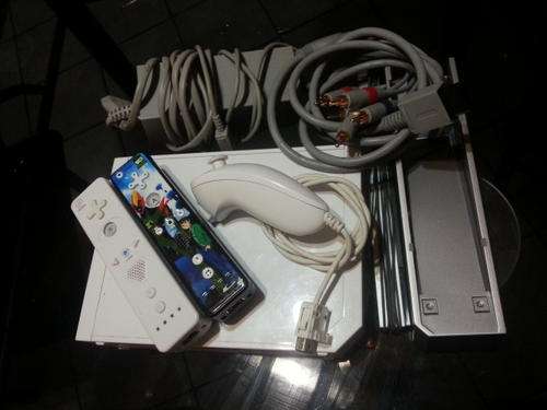 Nintendo Wii in good condition R1 Start!!!!!!