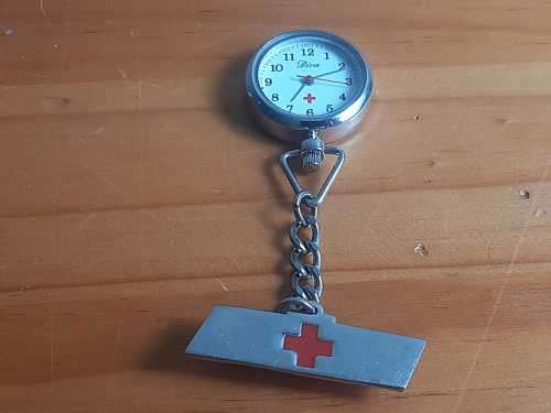 Nurse type DIVA watch in good cosmetic condition - Not running - Might just be a battery