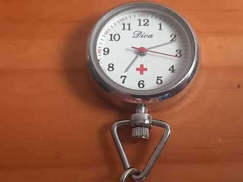 Nurse type DIVA watch in good cosmetic condition - Not running - Might just be a battery