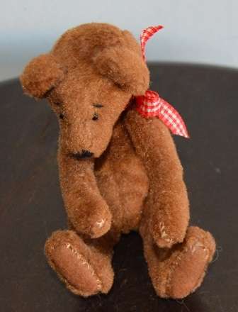 Gorgeous Vintage TinyTeddy Bear with Tartan Bow