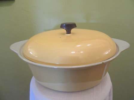 Vintage Large Cast Iron Pot