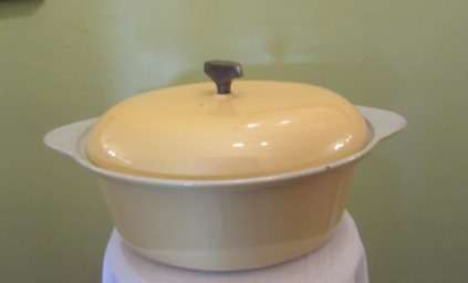 Vintage Large Cast Iron Pot