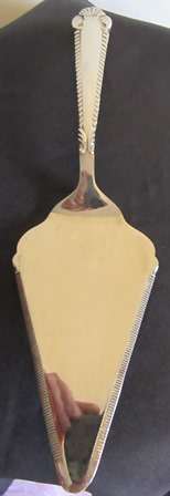 Beautiful Solid Silver Plate Cake Lifter