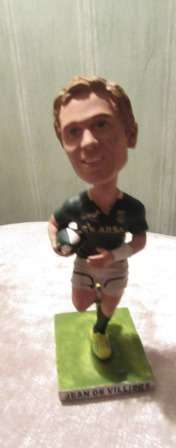 Jean De Villiers Springbok Wobbler Figurine