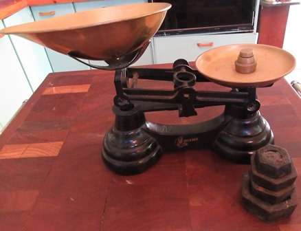 Vintage Ibrasco Brass Scale With Weights