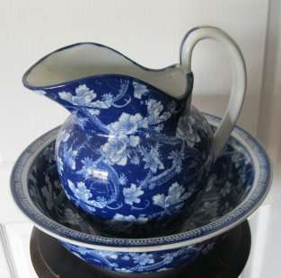 Stunning Blue & White Ironstone Jug & Basin