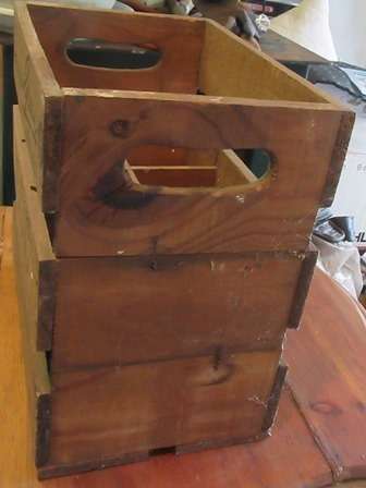 Douglas Green  Wine Crate