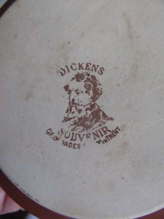 Dickens Grimwaldes Tobbaco Jar With Lid