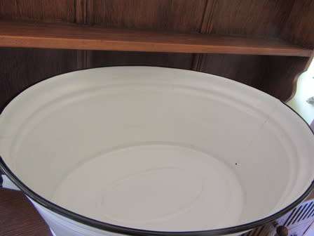 Vintage Enamel Large Basin with Side Handels