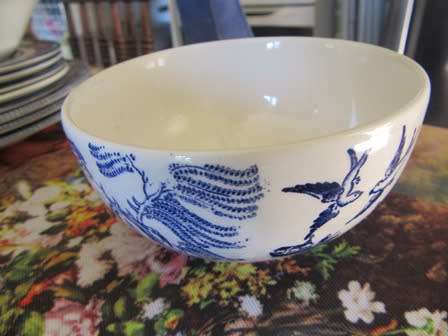Collection of 25 Pieces of  Blue Willow  Pattern Plates and Bowls