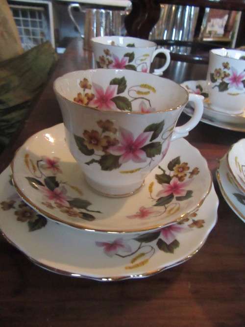 Set of 6x Trios Crown Staffordshire Windmere Pattern