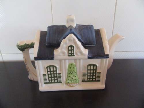 Cape Dutch Style Cottage Tea Set