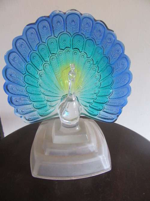 Cristal D"Argues Peacock Paperweight