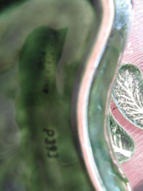 Set of 4x Lettuce leaf Plates made in Portugul