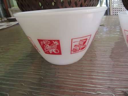 Set of 3 Vintage Mixing Bowls