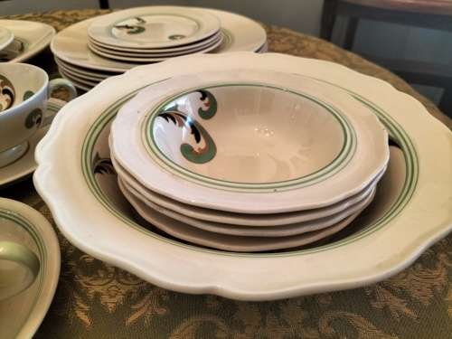 Royal Doulten Lynne Dinner Set