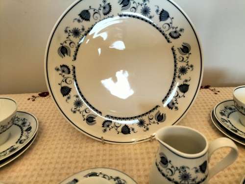 Noritake Blue Rhapsody 6x Trios, creamer, Sugar bowl ,& Cake Plate