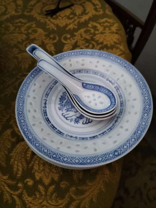 Tienshan Jingolezhen Plates x4 with Spoons