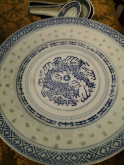 Tienshan Jingolezhen Plates x4 with Spoons