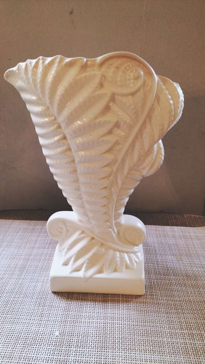 Art Deco Beswick White Shell Vase