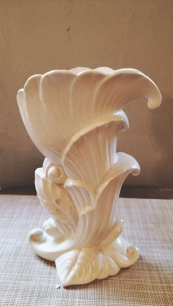 Art Deco Beswick White Cornopia Vase