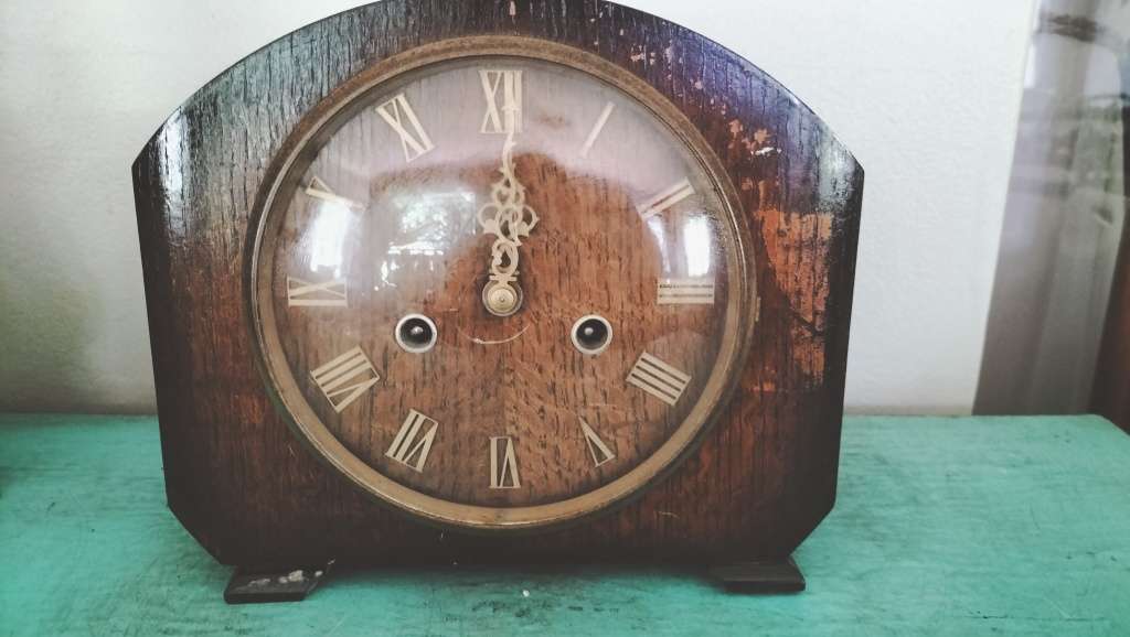 Art Deco Style Smith Enfield Mantle Wooden Clock