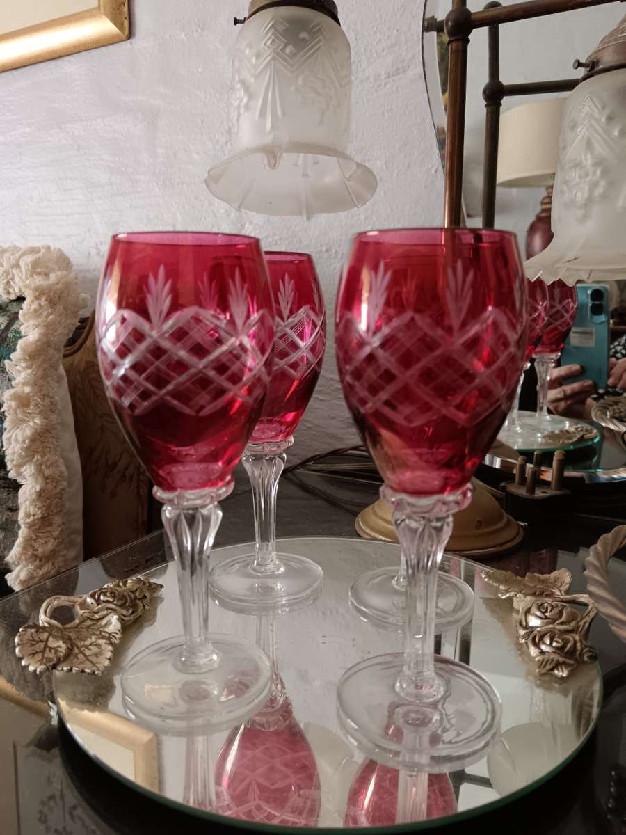 4x Cut Crystal Cranbery Cordial Glasses